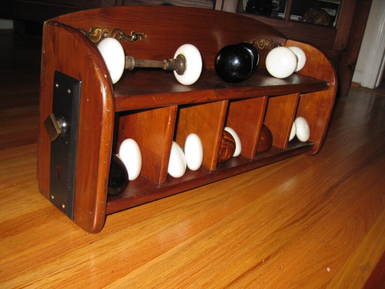 ANTIQUE DOOR KNOB Wooden Display Shelf Complete With Porcelain Etsy