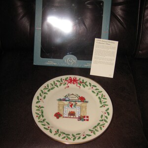 Lenox Annual Holiday Collector Plate Home for Christmas 10.5 in 18th in