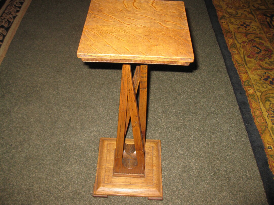 MISSION OAK STAND Turned Wood Pedestal in Middle 24 High Top 9 X 9 Base