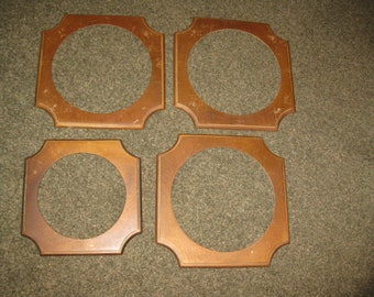 FOUR WOODEN PLATE Holders One 9" Opening Three 11" Opening No Brackets To Hold Plate Bard's Products Inc. Deerfield Illinois