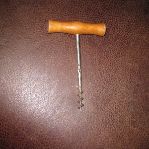 WOODEN T HANDLE CORKSCREW Bottle Opener 5 1/2" x 3 3/8" Vintage Barware Bar Supply Cork Remover