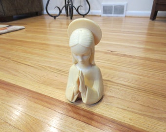 VIRGIN MARY PRAYING Celluloid Statue Of Mary Praying 7 1/2" High, 4" Across Bottom Beige Color Textured To Look Carved Religious Figure