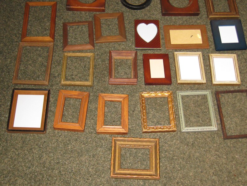 1 Metal And 1 Composite Vintage Small Frame Collection Most Without Glass Small Wooden Frame Blocks 20 Wood Frames Plus 1 Leather Covered Craft Supplies Tools Visual Arts Vadel Com