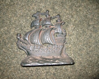 NAUTICAL CAST IRON Door Stop Was A Bookend Could Be Used As Doorstop There Is Only One 6" x 5 1/2" Antique Ship Door Stop