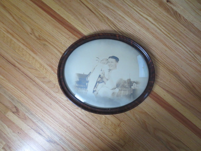 ANTIQUE OVAL FRAME Convex Glass Father And Baby Antique Photograph Houses In Background 18 x 15