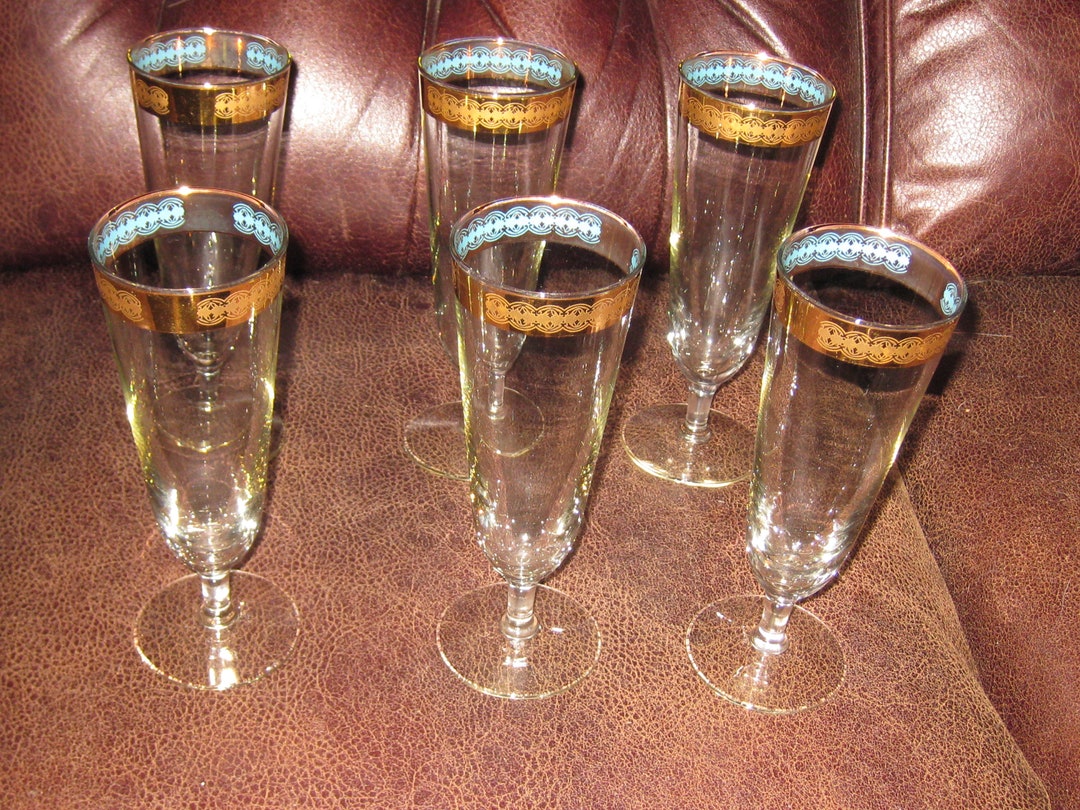 SIX VINTAGE CLEAR Glass Footed Barware Drinkware Beer Glasses Each ...