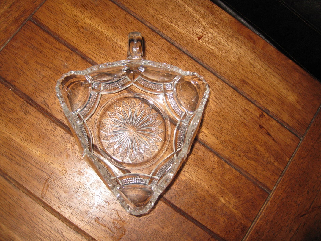 VINTAGE HEART TRIANGLE Clear Glass Dish Handle at Top Sawtooth Etsy
