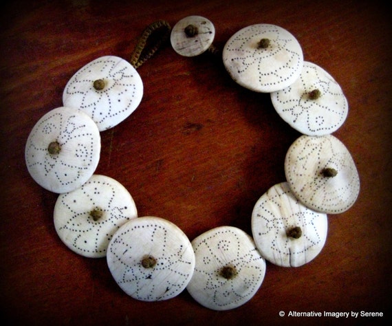 Vintage Nagaland Conch Shell Chakki Necklace~Butte