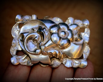 Sterling Repousse Floral Deco Brooch Pin ~ Repousse Sterling Brooch ~ Sterling Deco Brooch Pin ~ Rockabilly Jewelry ~ Floral Repousse Broche para ella