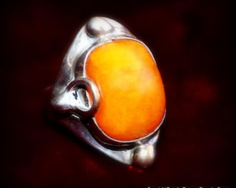 Ring aus baltischem Bernstein ~ Ring aus Butterscotch-Bernstein Größe 7 ~ Ring aus Butterscotch-Bernstein und 925er Silber ~ Vintage-Ring aus baltischem Bernstein für sie ~ Ihr Weihnachtsgeschenk