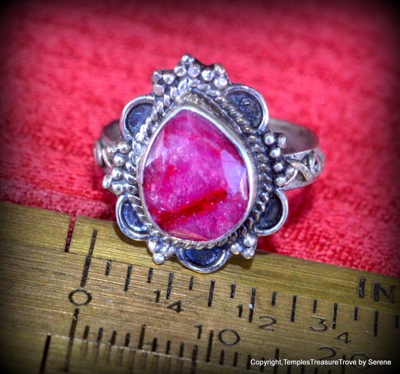 Teardrop Faceted Ruby and Sterling Silver Ring Si… - image 3