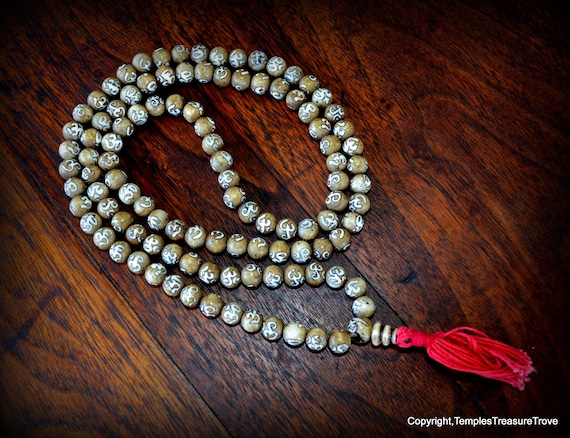 Om Inscribed Handcrafted Nepalese Buddhist Sacred Conch Shell Carved Om Mani Padmi Hum 108 Beads Prayer Mala Rosary Sourced from Kathmandu