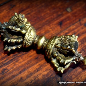 Tibetan Buddhism Ritual Vajra Dorje~Nepal Handcrafted Dorje Tibetan Vajra Dorje vintage tibetan dorje~Brass Lama Vajra~Dorje Handmade Nepal