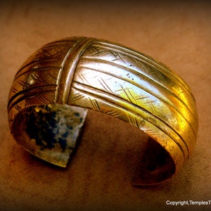 6&quot; Heavy Solid Golden Brass African Cuff Bracelet~Unisex Brass Cuff Bracelet~Antique African Tribal Cuff Bracelet~Unisex Tribal Brass Bangle