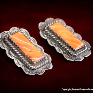 Navajo 925 Spiny Oyster Handgestempelte Ohrstecker ~ Sterling und Spiny Oyster Shell Ohrringe für sie ~ Unisex 925 und Spiny Oyster Ohrringe