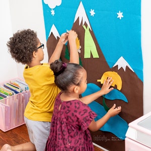 Muro de actividades de fieltro para acampar, decoración de cumpleaños para acampar, decoración o regalo para fiestas infantiles al aire libre, accesorio de arte de juegos, regalo para niños de 3, 4, 5, 6 y 7 años