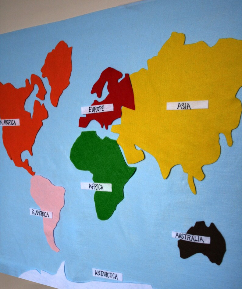 Montessori Felt Map of World Continents. Spanish, French, English or German Labels hanging strips. Montessori Waldorf Learning Tool Toy image 3