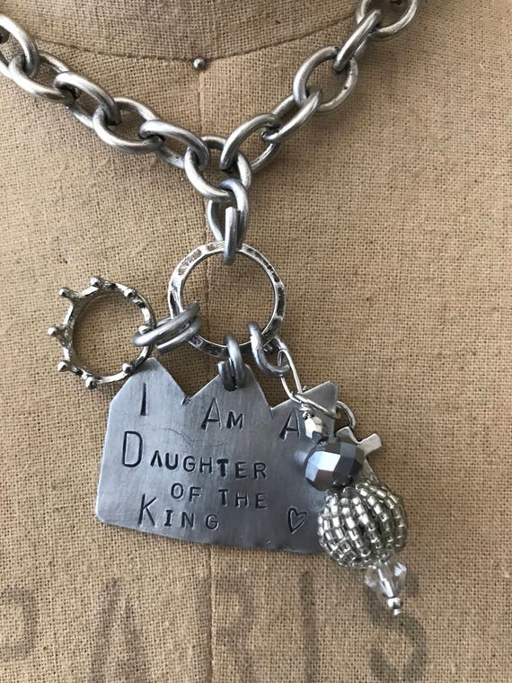 I am the daughter of a hotsell king necklace