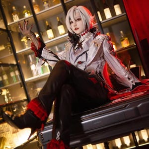 Costume cosplay arlecchino, tenue The Knave, cosplay Fatui Harbinger, costume cosplay, costume fait main, ensemble cosplay complet, tenue cosplay anime