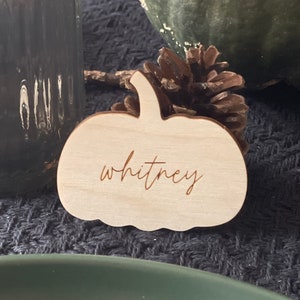 Pumpkin Name Tags. Custom Wooden Table Scape Name Tags. Pumpkin Shape Tags. Thanksgiving Name Tags. Name Tags for Dinner Party.