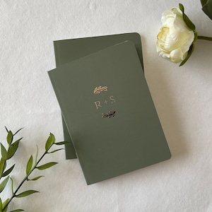 FOILED Custom Wedding Foiled Vow Books. Bride and Groom Vows Gift. Wedding Ceremony Decor. Personalized Wedding Vows. Bride and Groom Gift.