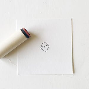 Mini GHOST Stamp. Halloween Rubber Stamp. Bujo Bullet journaling stamp. Scrapbooking Stamp. Planner Stamp. Art Stamp. Custom Rubber Stamp.