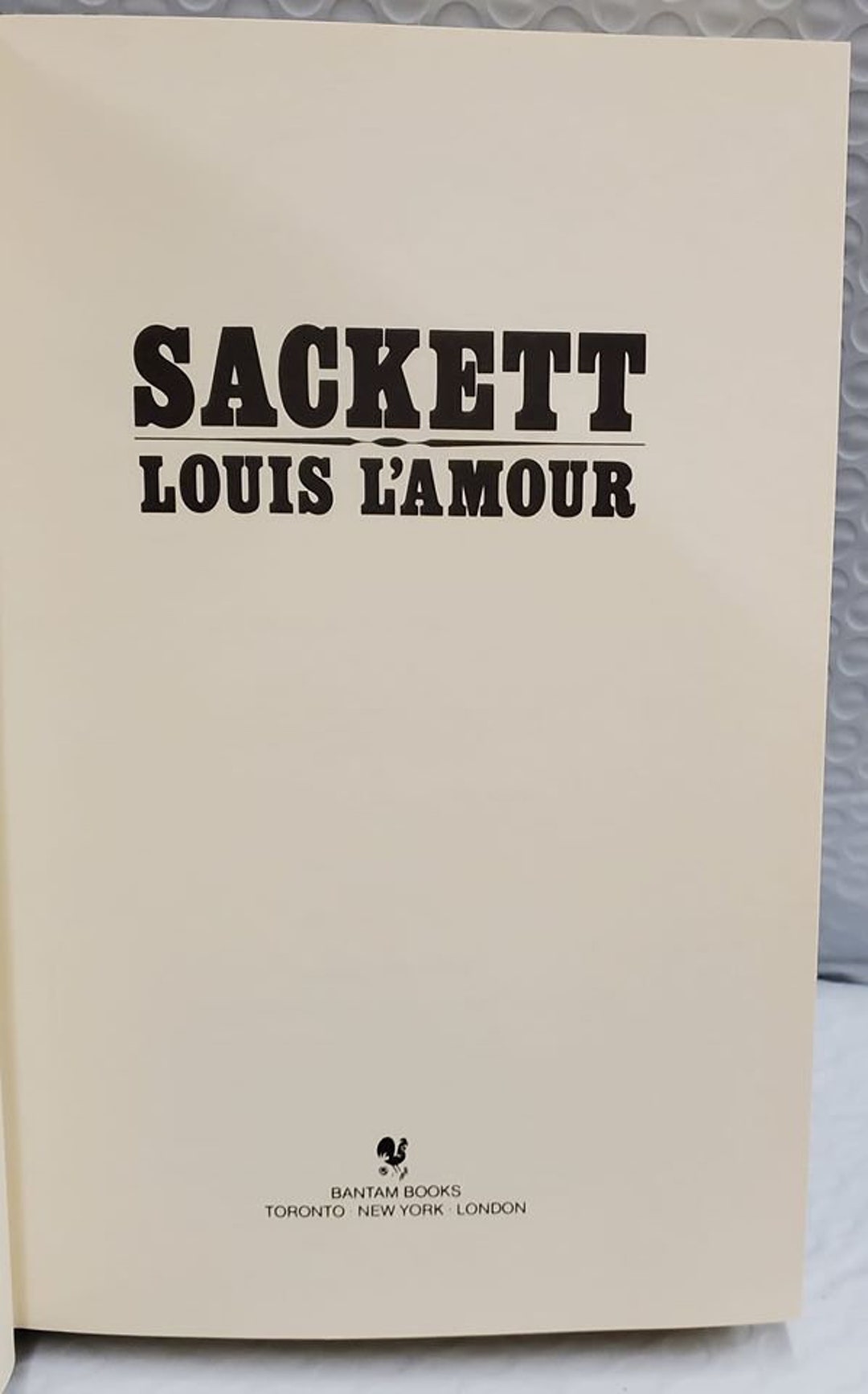 LOUIS L'AMOUR - SACKETT SERIES (LOT of 5) PAPERBACKS