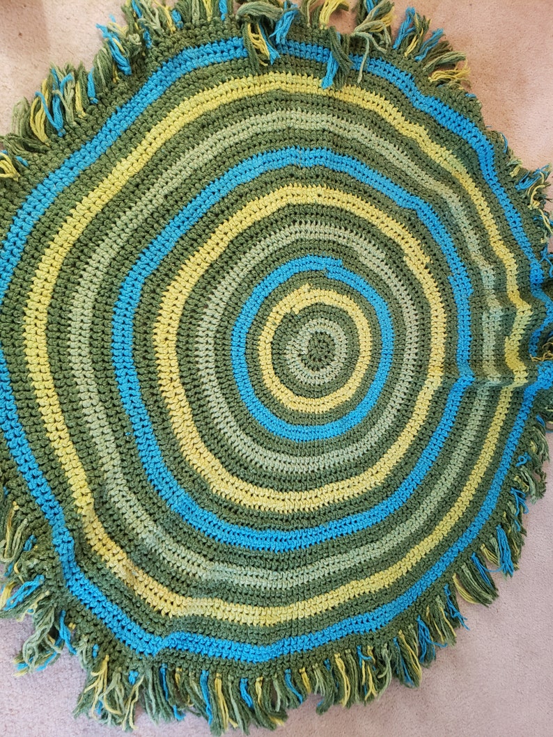 Large Round Vintage Afghan 1970s Vintage Afghan Etsy