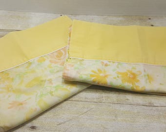 Set of 2 Standard Pillowcases, vintage bedding