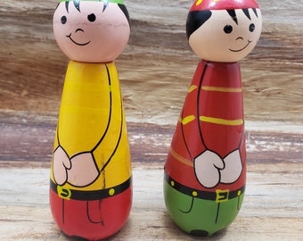 Vintage Peg Dolls toys set of 2, 1980s