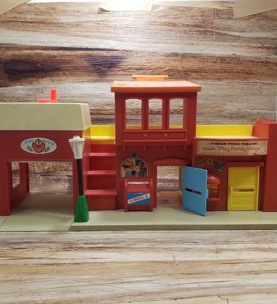 Fisher Price Play Family Village 1970s 