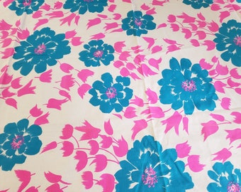Vintage Retro Fabric, 1960s Groovy, flower power