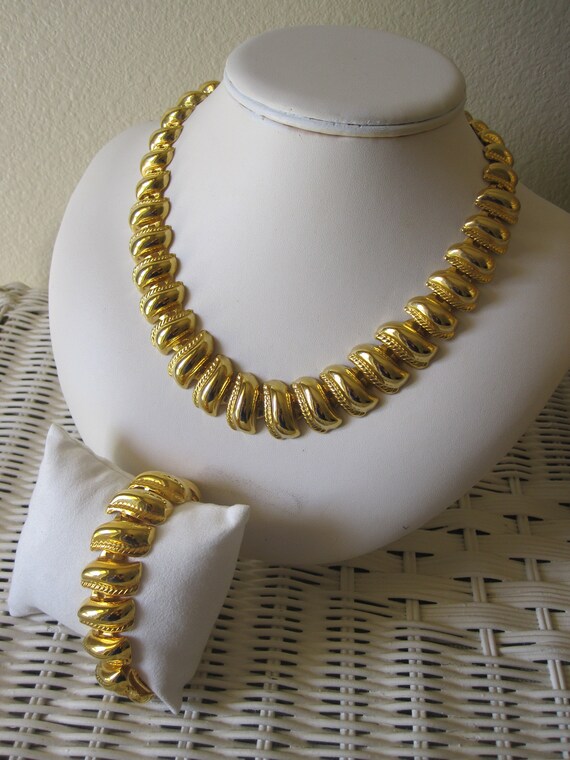 Choker on sale bracelet gold