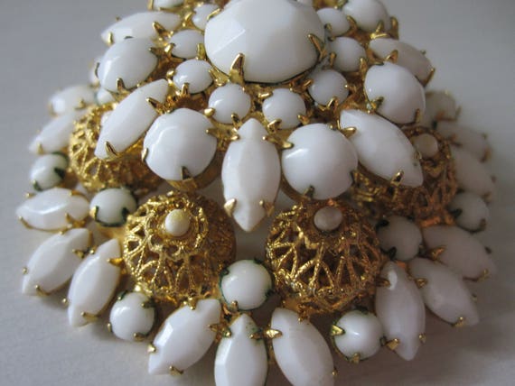 WHITE CZECH GLASS Tiered Brooch - image 1