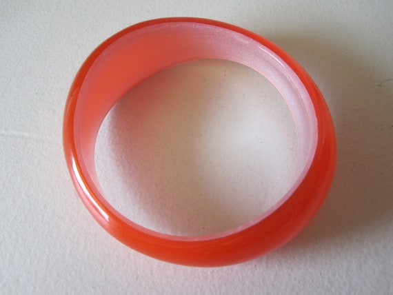 ASSYMETRICAL RED LUCITE Bangle Bracelet - image 3