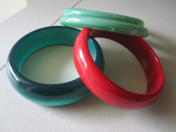 4 WINTER BANGLE BRACELETS - image 7