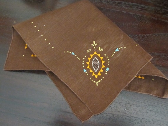 1930s BROWN EMBROIDERED Hand Stitched Handkerchief - image 4