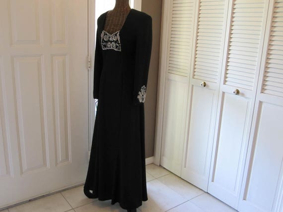 ZOLA KELLER DESIGNER Gown with Rhinestones and Pe… - image 9