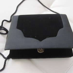 BLACK BECHAMEL VELVET & Satin Purse