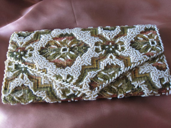 BEADED TAPESTRY ENVELOPE Clutch - image 1