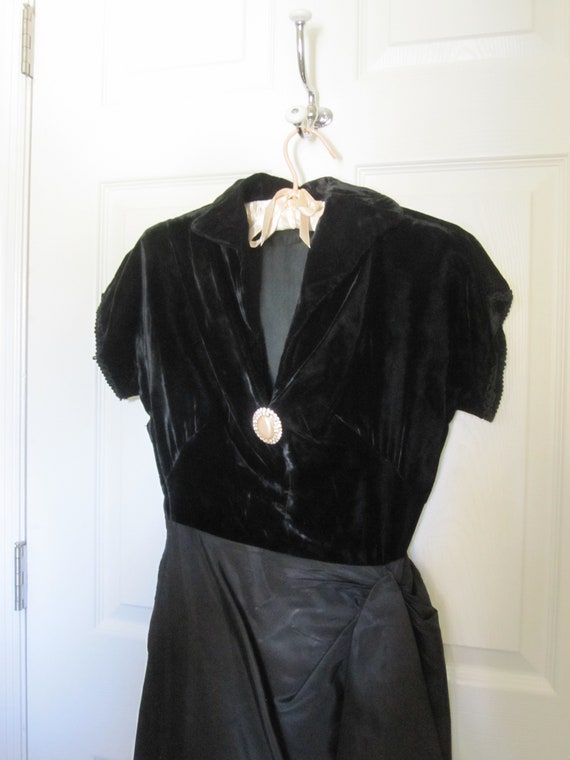 FABULOUS  1950S BLACK Cocktail Dress  XS