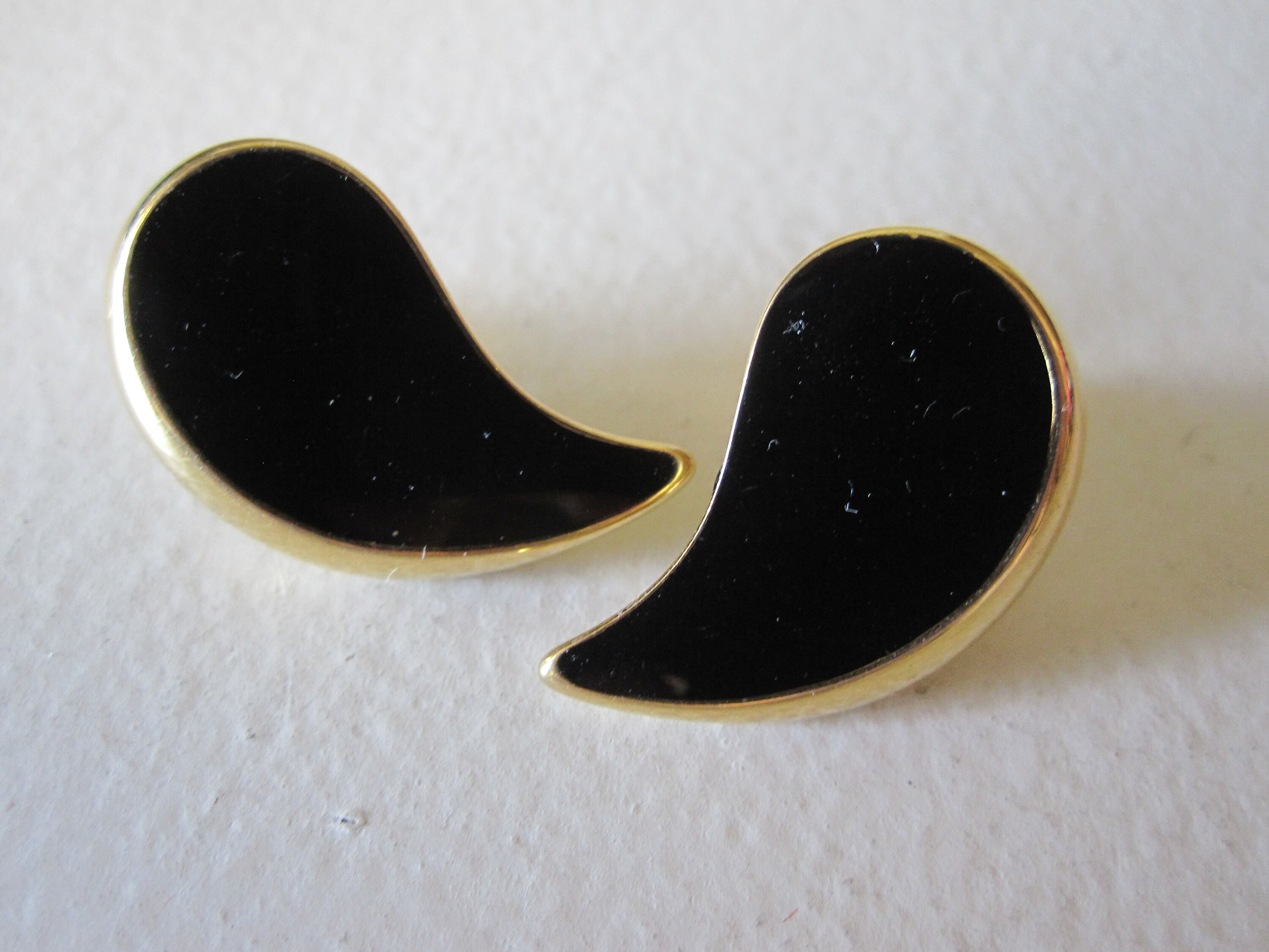 No1511 Monet ピアス Vintage Monet Gold Tone Wide Band Pierced Hoop Earrings - Etsy