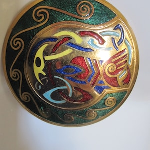CELTIC TARAWARE NECKLACE & Brooch