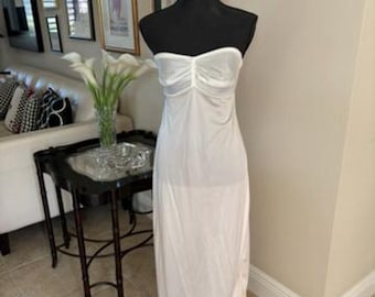 1970's WHITE STRAPLESS SLIP Lingerie