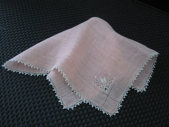 2 ANTIQUE LACE Linen Handkerchiefs - image 8