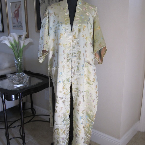 ASIAN SILK BUTTERFLY Robe Size Large