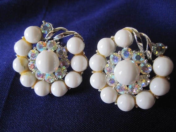 WHITE AB RHINESTONE Cluster Clip Earrings - image 2