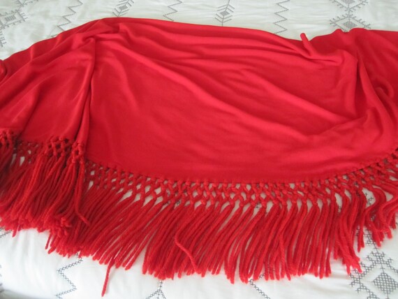 RED WOOL SHAWL With Hand Knotted Fringe - image 3