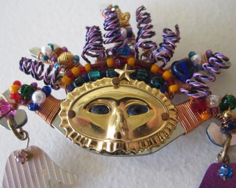 Buy Vintage Mardi Gras Beads With Endymion & Zulu Medallions Online in  India 