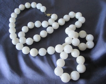 WHITE QUARTZ LARGE Bead Necklace